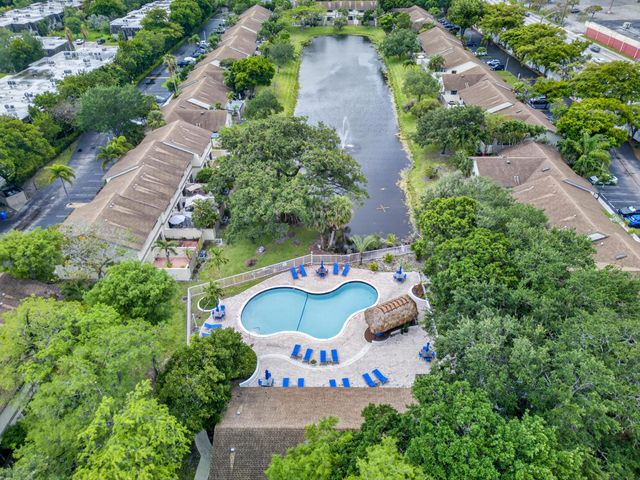 3068 S Oakland Forest Drive 806, Oakland Park, FL 33309