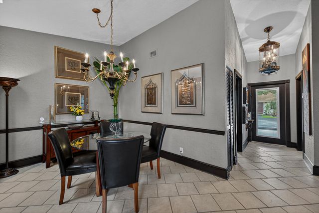 3068 S Oakland Forest Drive 806, Oakland Park, FL 33309