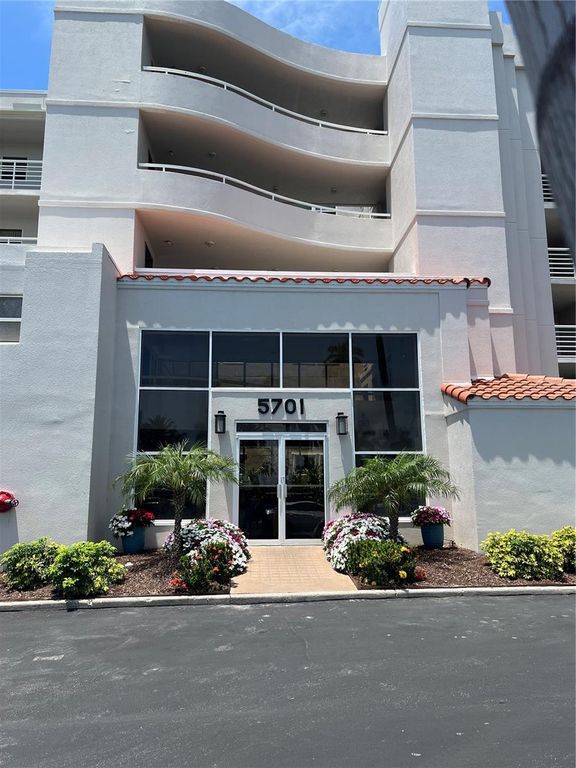 5701 BAHIA DEL MAR CIRCLE 508, St Petersburg, FL 33715