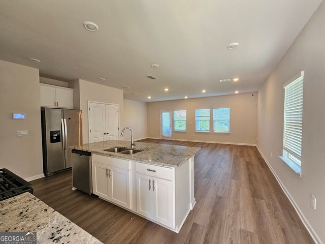 4548 Red Lion Place, Lawrenceville, GA 30044