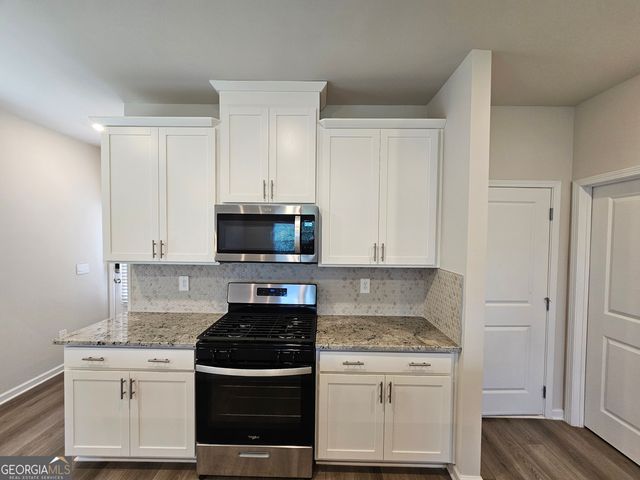 4548 Red Lion Place, Lawrenceville, GA 30044