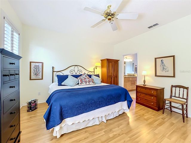 8031 ARCADIAN COURT, Mount Dora, FL 32757