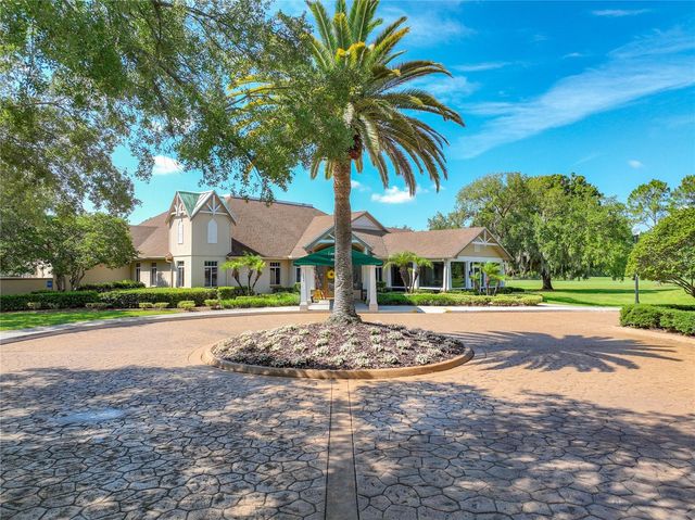 8031 ARCADIAN COURT, Mount Dora, FL 32757