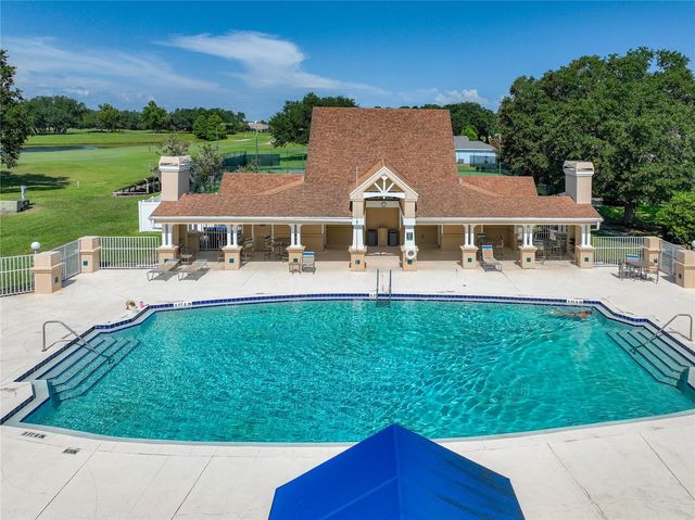 8031 ARCADIAN COURT, Mount Dora, FL 32757