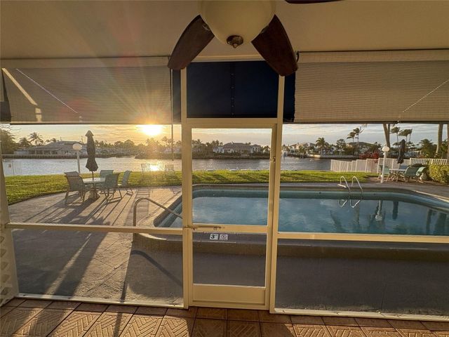 885 SE 19th Avenue 4, Deerfield Beach, FL 33441