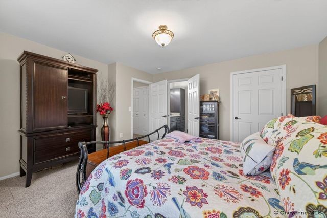 746 CIMARRON DR, Cheyenne, WY 82009