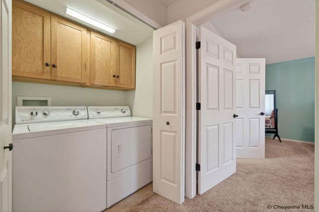 746 CIMARRON DR, Cheyenne, WY 82009