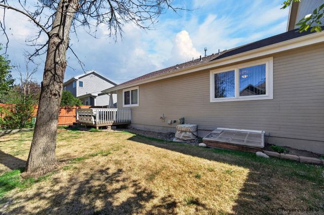 746 CIMARRON DR, Cheyenne, WY 82009