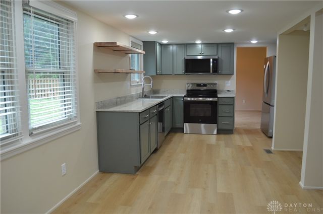 5336 Red Coach Road, Centerville, OH 45429