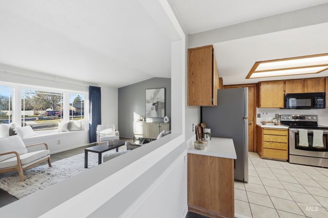 1132 S Amaya Pl, Boise, ID 83709