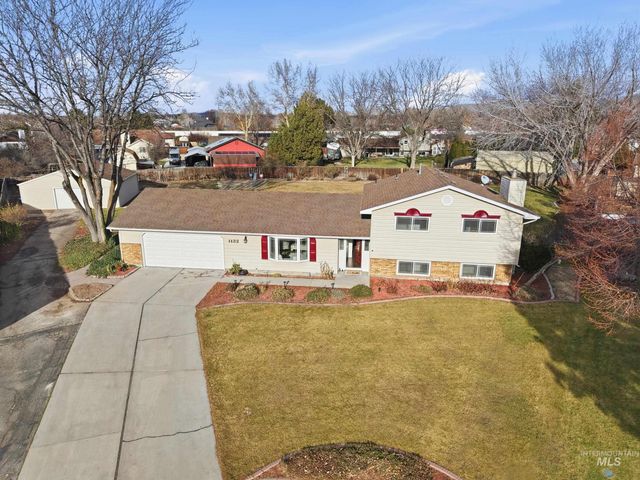 1132 S Amaya Pl, Boise, ID 83709