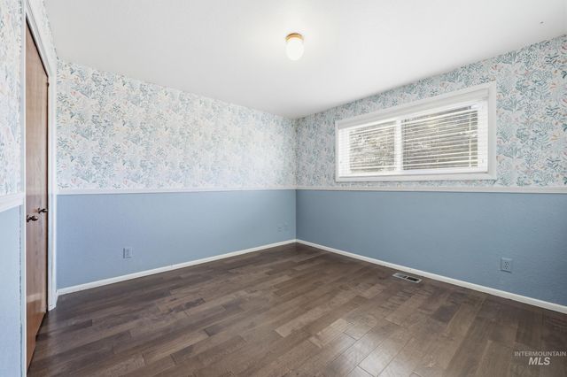 1132 S Amaya Pl, Boise, ID 83709