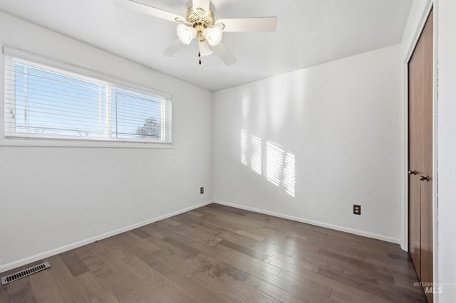 1132 S Amaya Pl, Boise, ID 83709