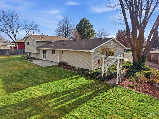 1132 S Amaya Pl, Boise, ID 83709