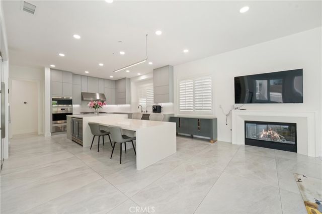 18857 SECRETARIAT WAY, Yorba Linda, CA 92886