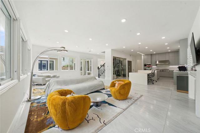 18857 SECRETARIAT WAY, Yorba Linda, CA 92886