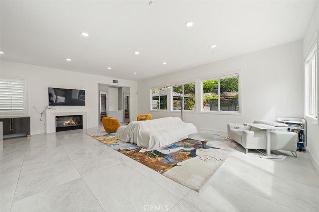 18857 SECRETARIAT WAY, Yorba Linda, CA 92886