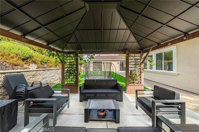 18857 SECRETARIAT WAY, Yorba Linda, CA 92886