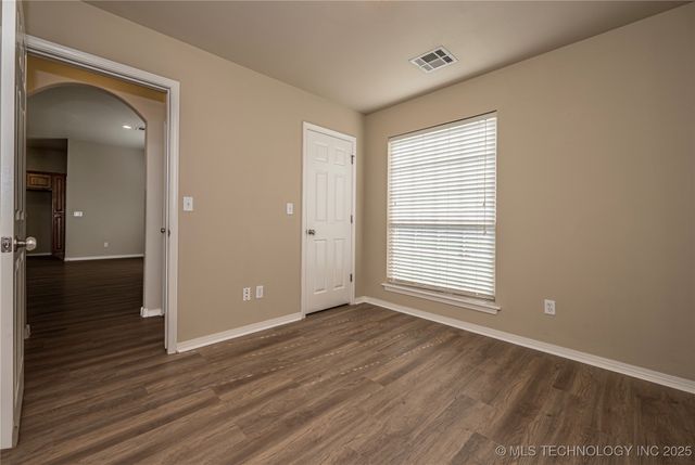 25204 Shade Tree Place, Claremore, OK 74019