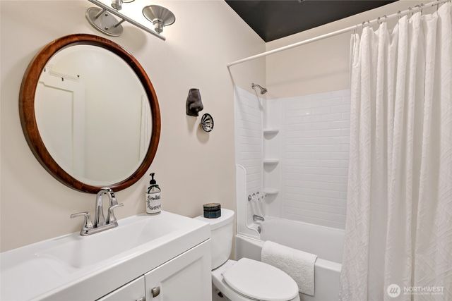 525 12th Avenue SE, Olympia, WA 98501