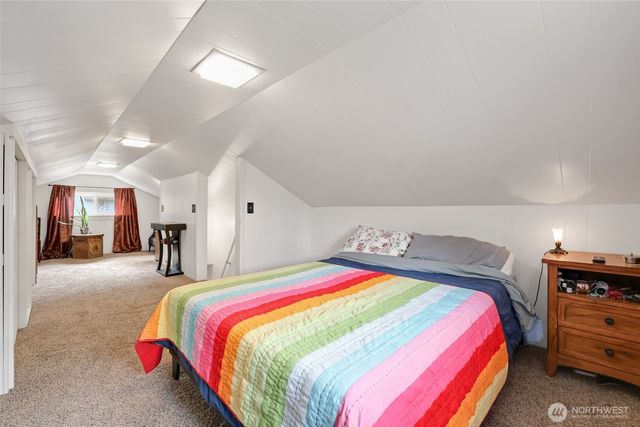 525 12th Avenue SE, Olympia, WA 98501