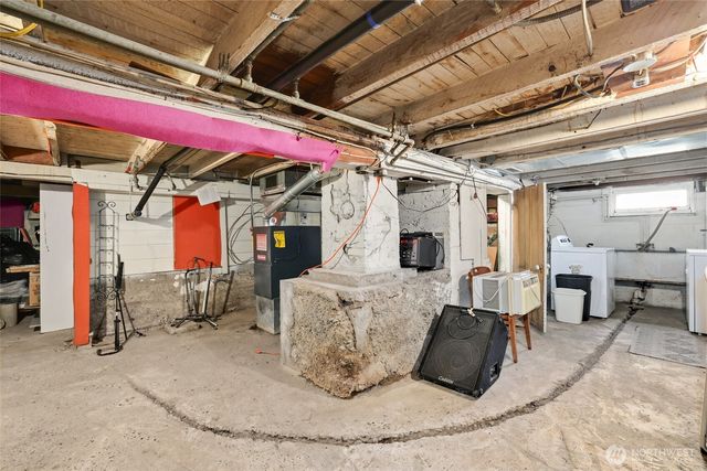 525 12th Avenue SE, Olympia, WA 98501