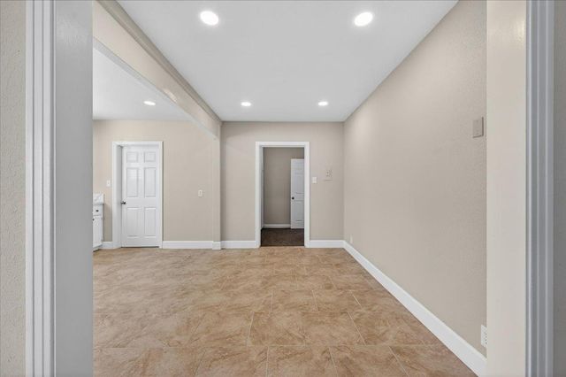 1146 E Cortland, Fresno, CA 93704