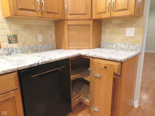 8312 Northern Drive, Avon, IN 46123