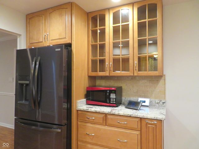 8312 Northern Drive, Avon, IN 46123