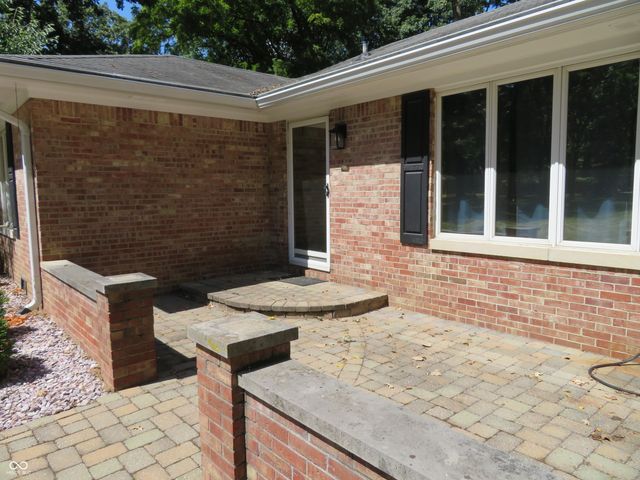 8312 Northern Drive, Avon, IN 46123