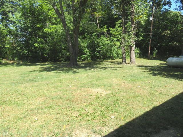 8312 Northern Drive, Avon, IN 46123