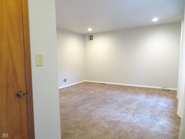 8312 Northern Drive, Avon, IN 46123