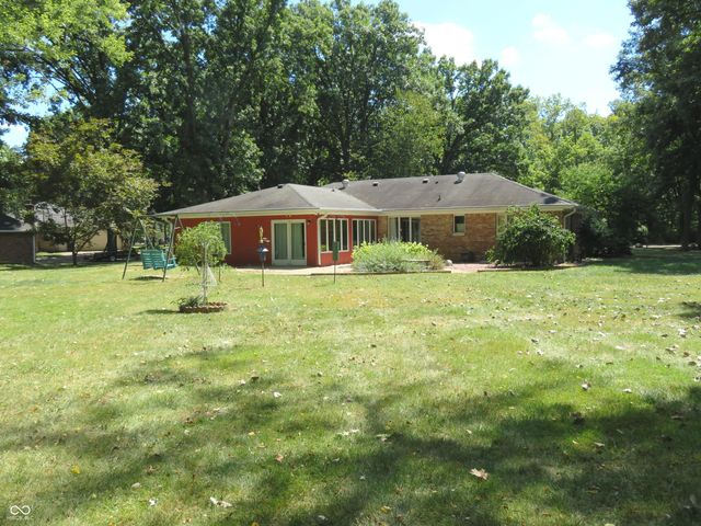 8312 Northern Drive, Avon, IN 46123