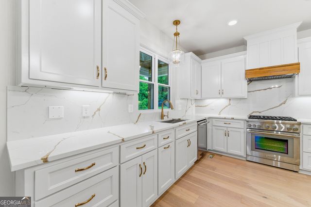 7085 Vaughn Road, Canton, GA 30115