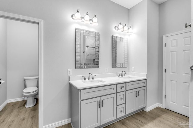 1251 N Blue Angel Pkwy, Pensacola, FL 32506