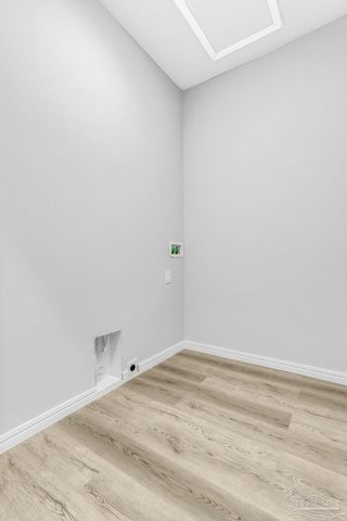 1251 N Blue Angel Pkwy, Pensacola, FL 32506