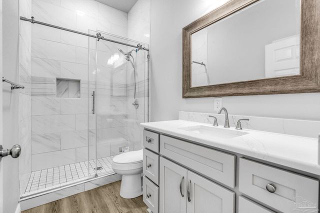 1251 N Blue Angel Pkwy, Pensacola, FL 32506