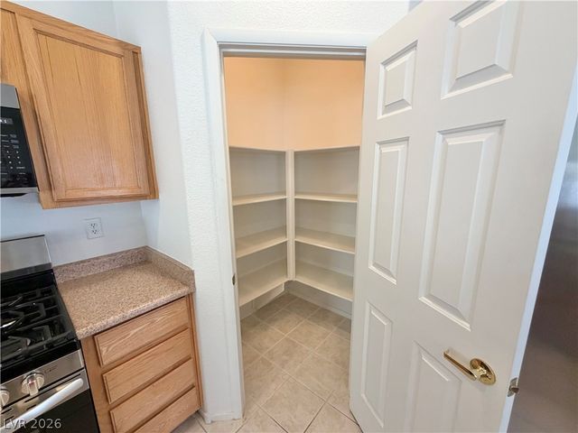 89 Dow Jones Street 3, Henderson, NV 89074