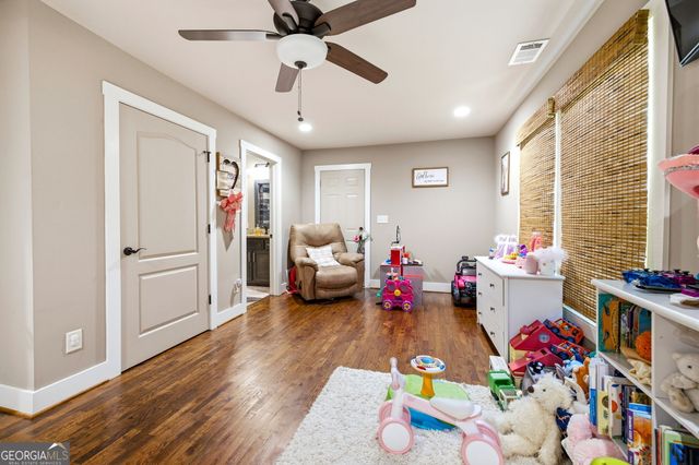 4060 Ponderosa Lane, Gainesville, GA 30506