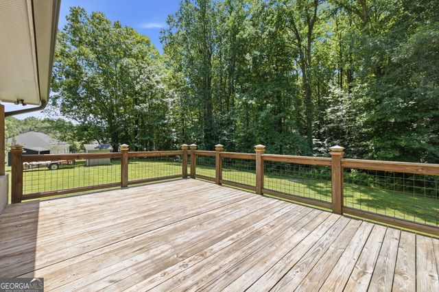 4060 Ponderosa Lane, Gainesville, GA 30506