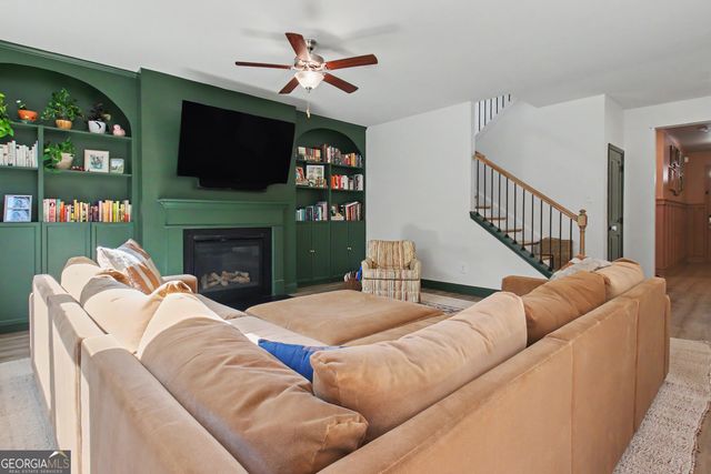 365 Caledonia Court, Peachtree City, GA 30269