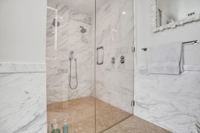 2831 S Bayshore Drive 2204, Miami, FL 33133