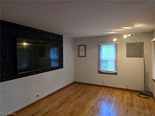 1853 Evergreen Avenue, Akron, OH 44301