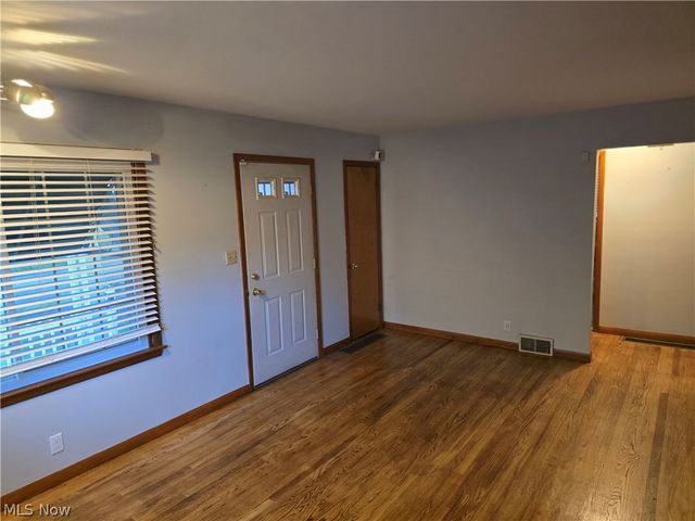1853 Evergreen Avenue, Akron, OH 44301