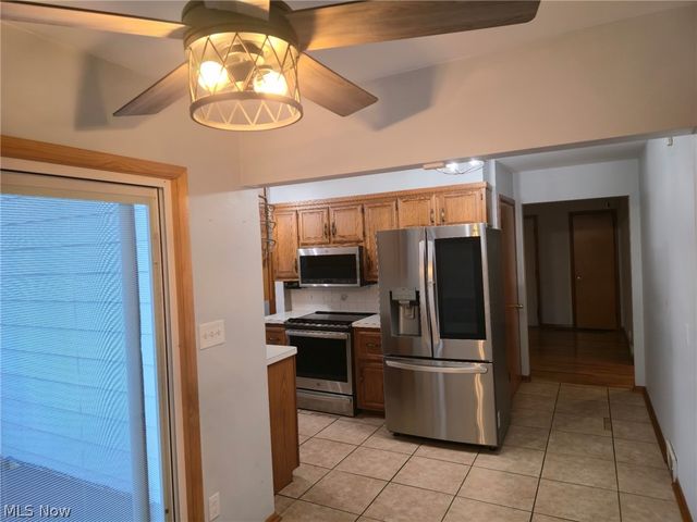 1853 Evergreen Avenue, Akron, OH 44301