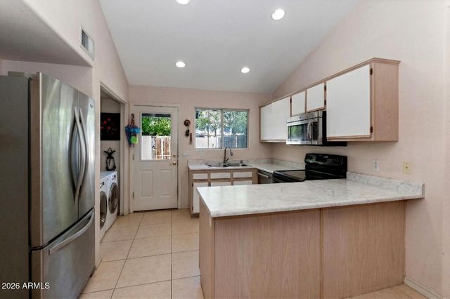 860 N MCQUEEN Road 1121, Chandler, AZ 85225