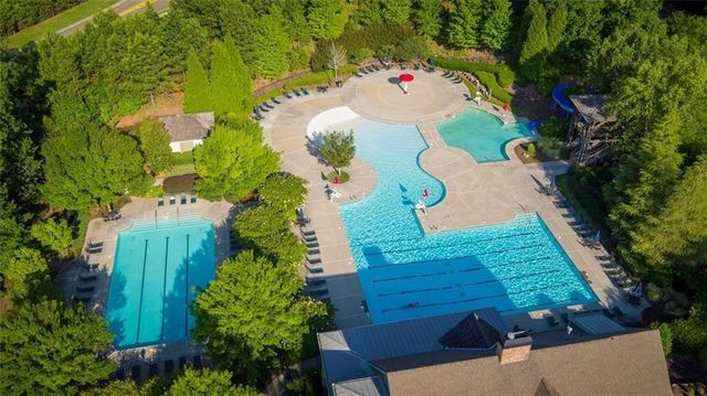 1095 Winding Branch Drive, Canton, GA 30114