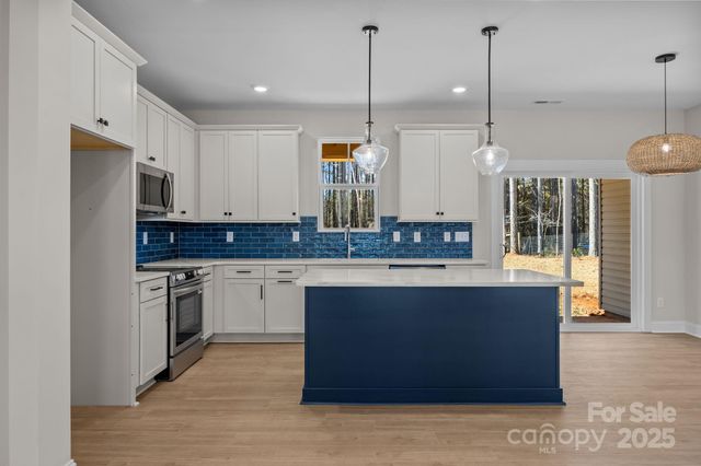 2319 Lee Lawing Road, Lincolnton, NC 28092