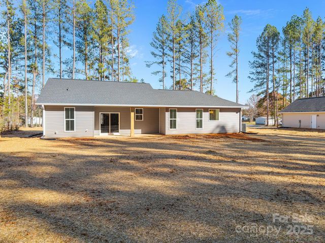 2319 Lee Lawing Road, Lincolnton, NC 28092