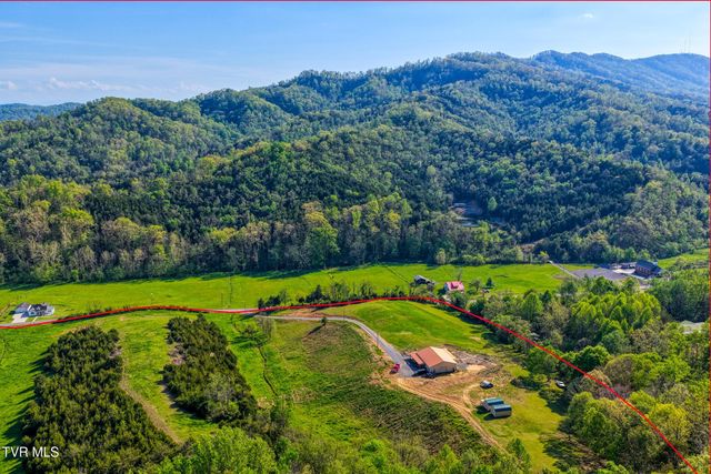 336 Cloud Creek Road, Rogersville, TN 37857